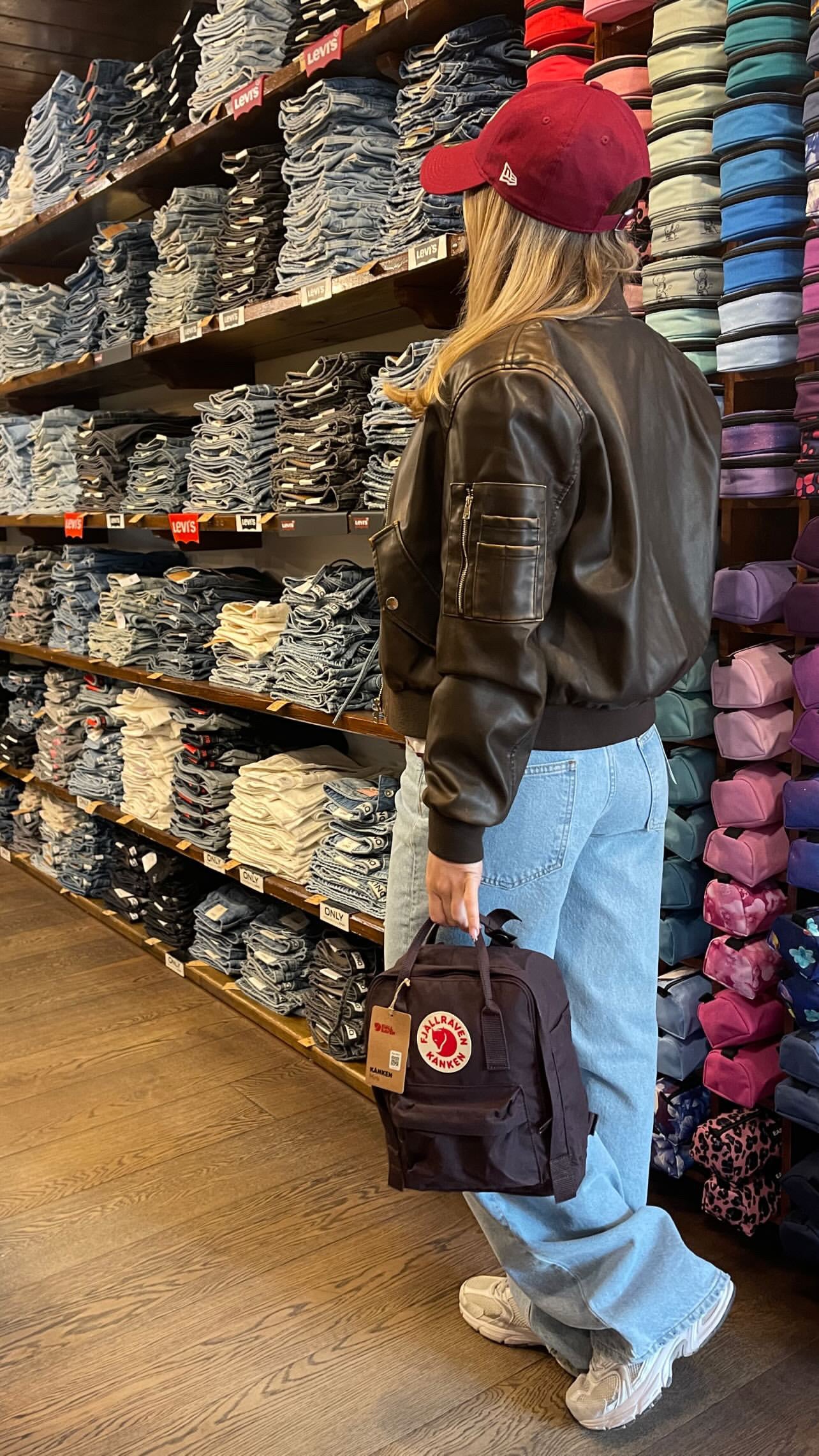 Jeans Amish