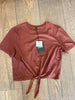 T-shirt Only nodo marrone